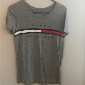 tommy hilfiger t-shirt